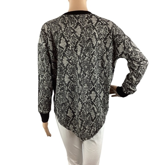 MICHAEL Michael Kors Top Size XS Black Snake Print - Picture 5 of 8